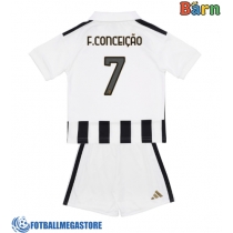 Fotballdrakt Barn Juventus Francisco Conceicao #7 Hjemmedraktsett 2026-27 Kortermet (+ Korte bukser)